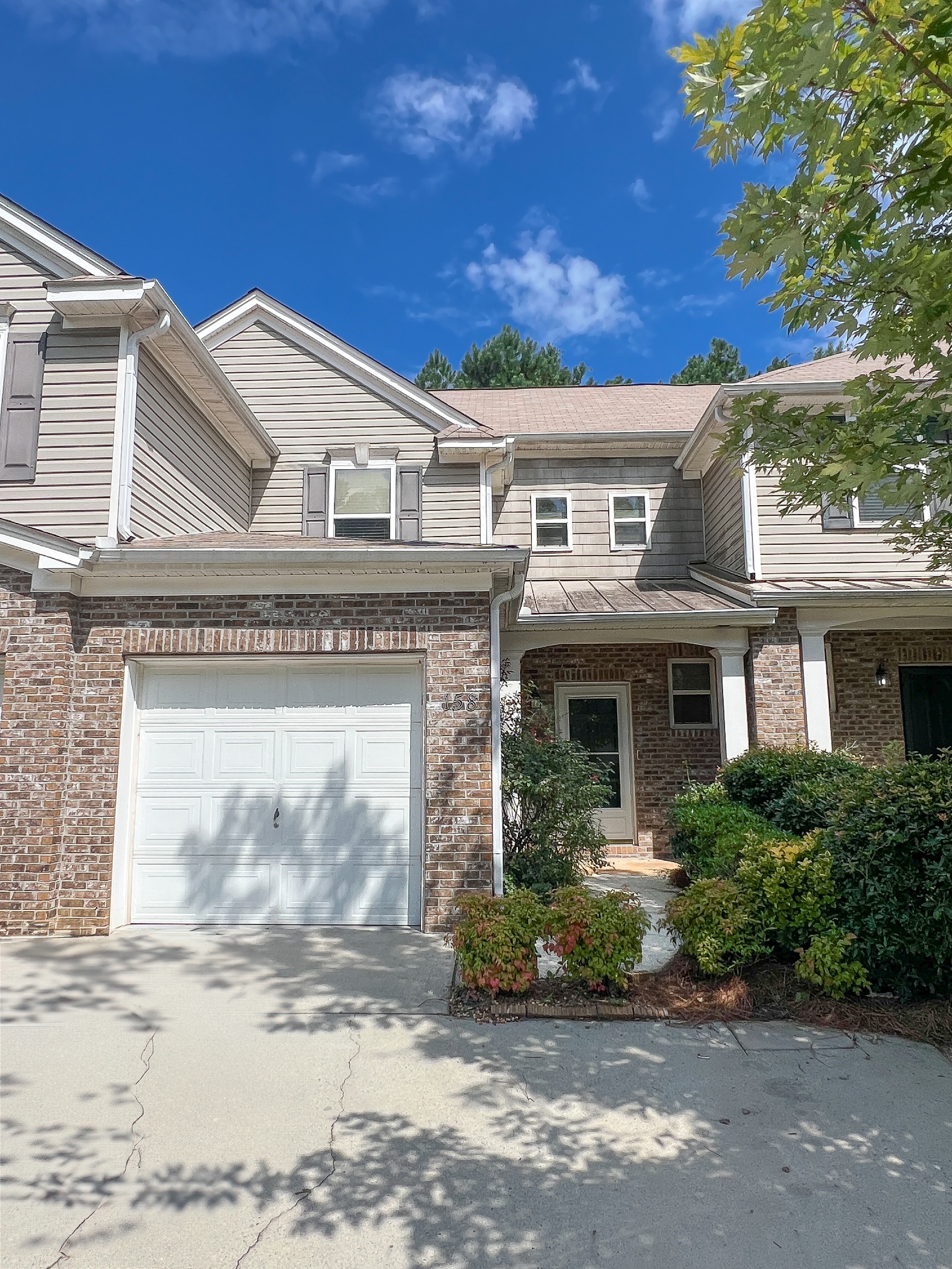 158 Ellis Drive