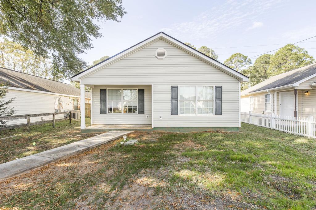 326 Orchard Way